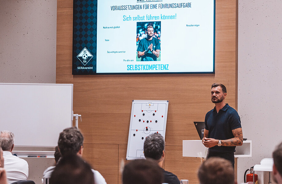 Trainerfortbildung mit Fabio Ingolitsch für Partnervereine
