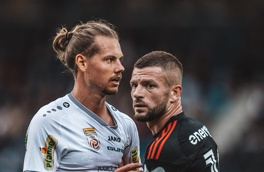 Am Sonntag zurückschlagen