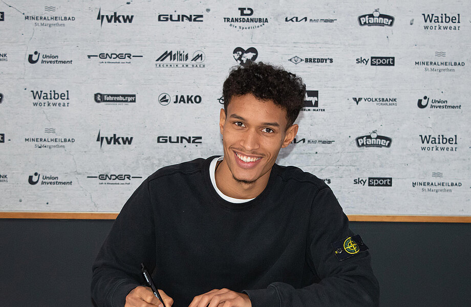 Simon Nelson wechselt von Sturm Graz ins Ländle