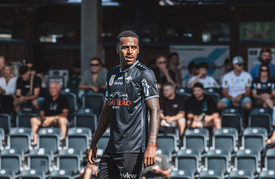 Der Ball rollt wieder an