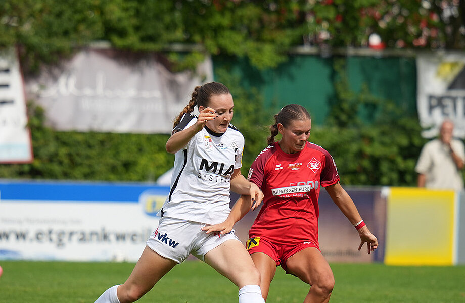 Frauen ziehen souverän ins Achtelfinale ein